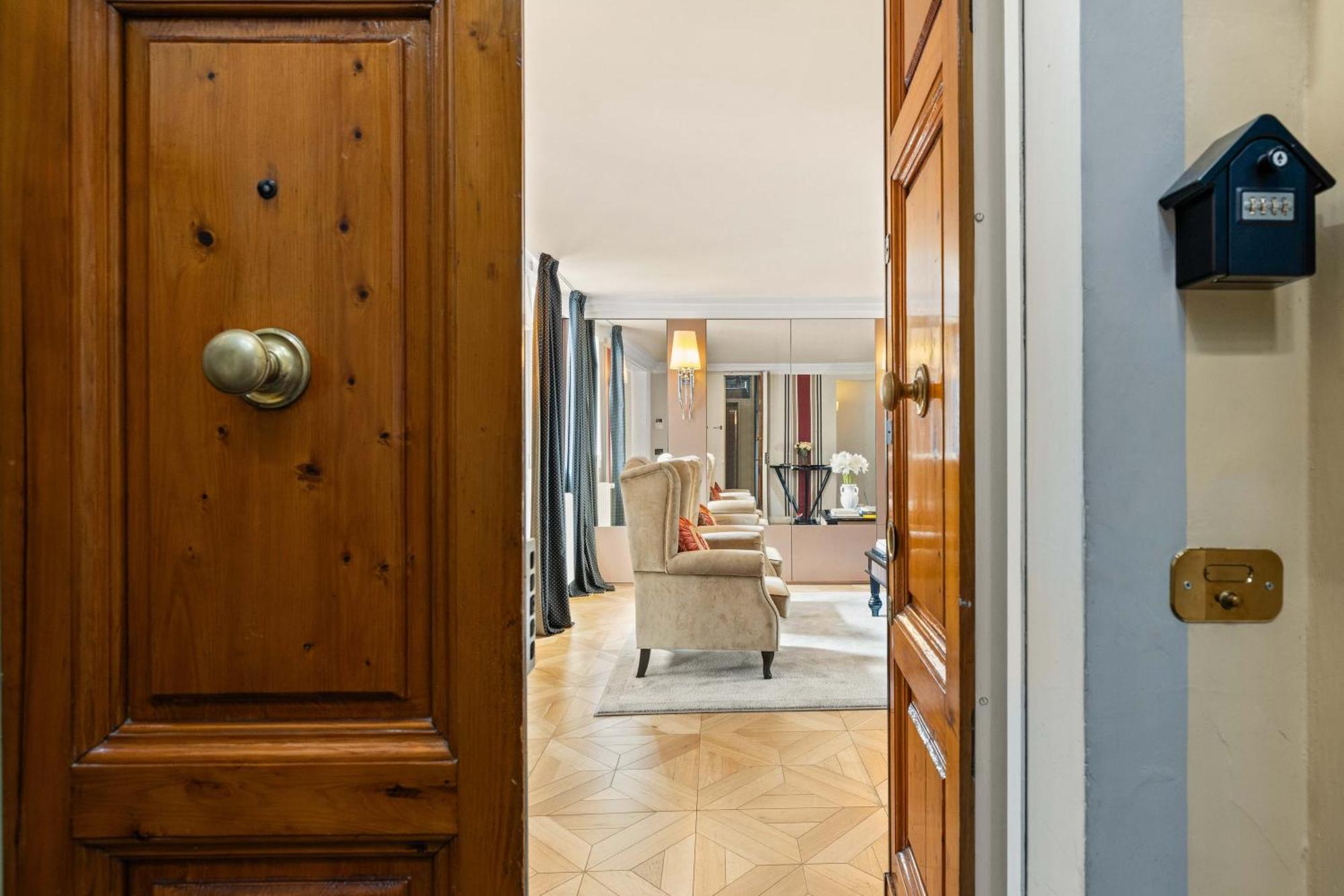 Nato Felice Apartment Florens Exteriör bild